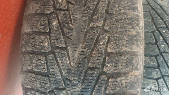 Nokian Tyres Hakkapeliitta 7 SUV 275/45 R20