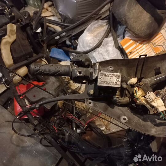 Stels skif пластик, запчасти на скутер