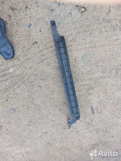 Накладка порога передней двери mercedes vito 638