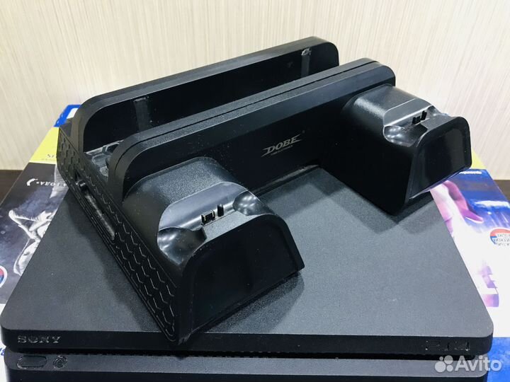 Sony PS4 Slim 1tb +Топовый комплект
