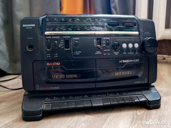 Музыкальный центр sanyo без колонок рабочий