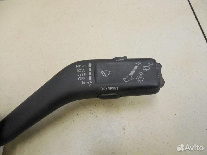 Переключатель подрулевой в сборе Passat B6 2005-20