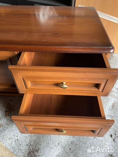 Тумба под тв