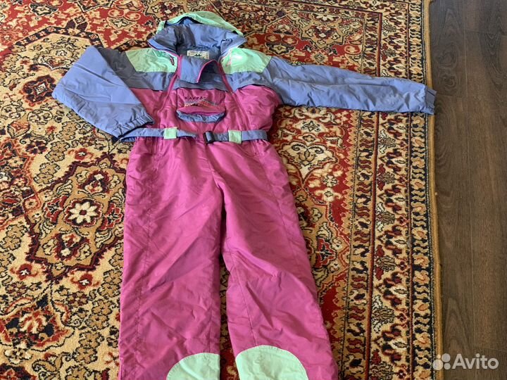 Горнолыжный комбинезон женский