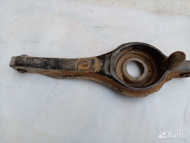 Рычаг поперечный правый задний Ford Focus 2