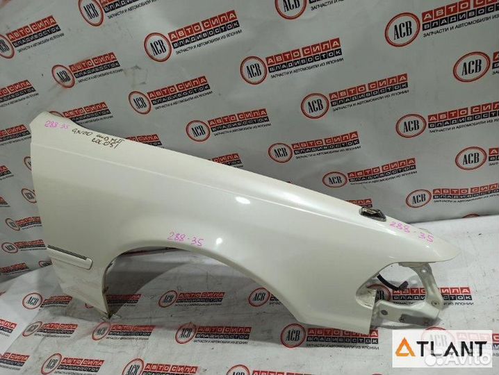 Крыло переднее правое toyota mark II