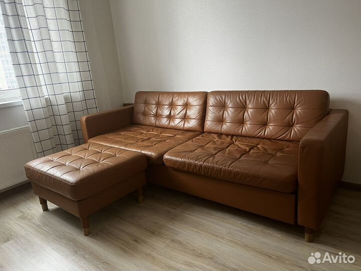 Кожаный диван б/у IKEA