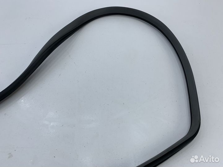 Santa Fe Classic Уплотнитель на кузов передний пра