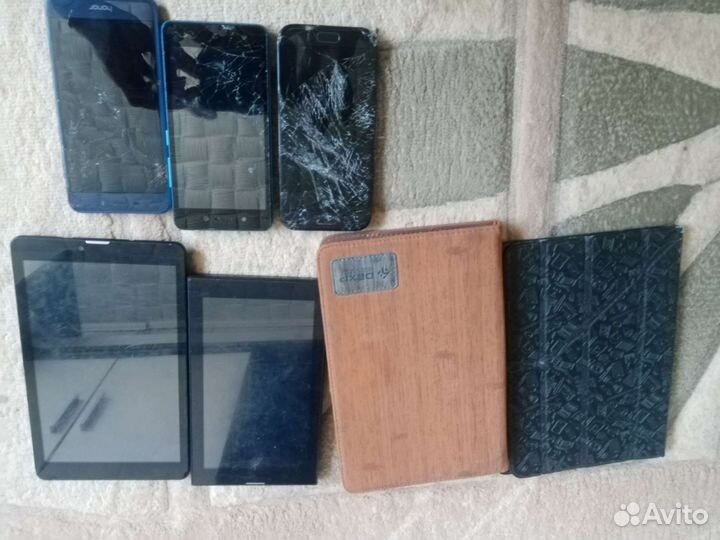 Телефоны на запчасти +2 чехла для планшетов