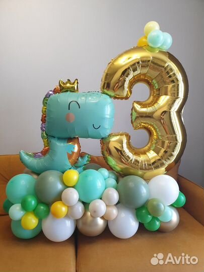 Композиции из воздушных шаров