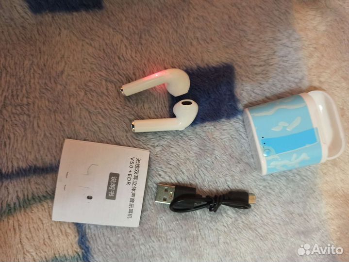 Беспроводные наушники новые