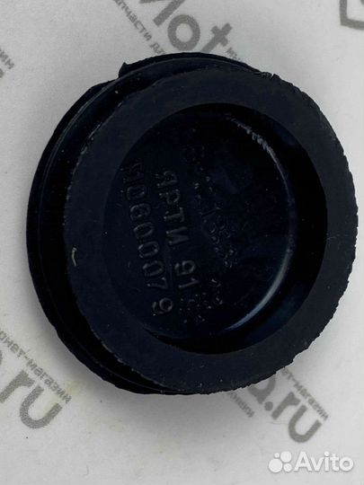 Заглушка снегоход Буран коробки реверса (110600079
