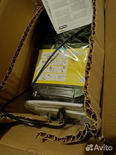 Кофемашина Delonghi Американо Новая