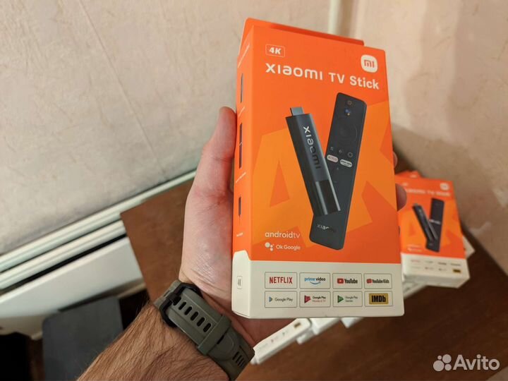 Смарт тв приставка Xiaomi Mi 4K TV stick