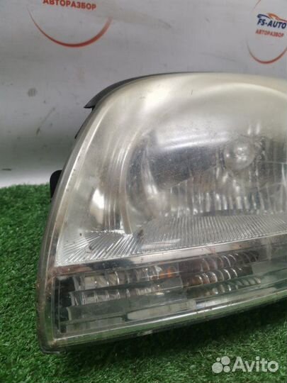 Фара галогеновая передняя левая Kia Sportage 2 SUV