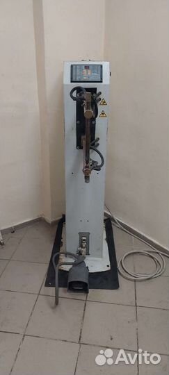 Станок контактной точечной сварки