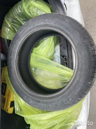 Dunlop Grandtrek ST20 215/60 R17