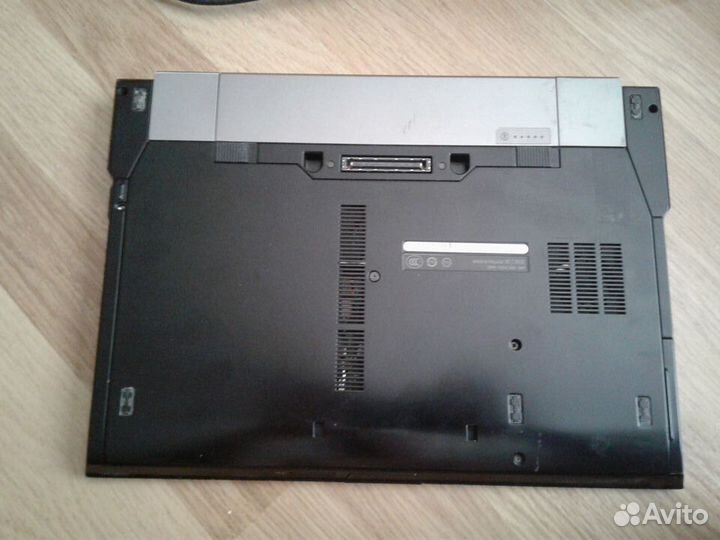 Dell Latitude E6400 работает с внешним монитором