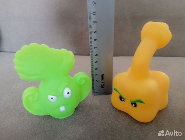 Детские игрушки Растения против зомби