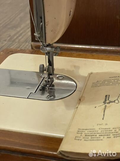 Швейная машина чайка