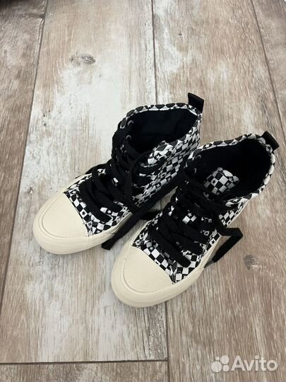 Кеды Zara 33 размер