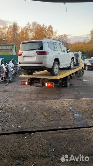 Разбор Toyota Land Cruiser 300 4.0 бензин