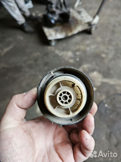 Крышка горловины бака топливного Chevrolet Epica I