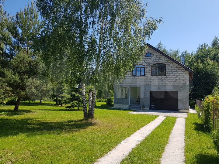 Дом 220,5 м² на участке 15 сот.