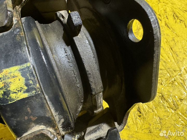 Подушка Двигателя Mitsubishi Pajero 4 3.2