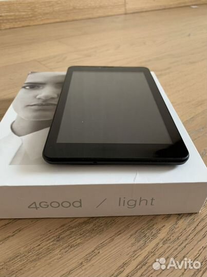 Планшет не включается