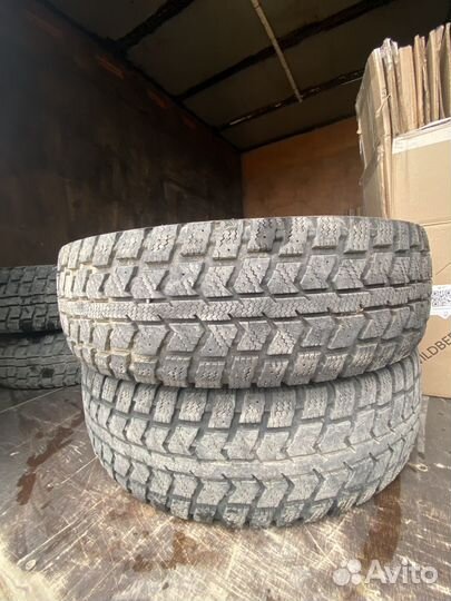 Резина на бус