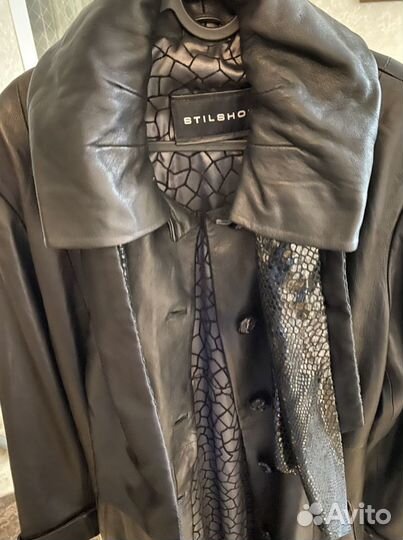 Длинный кожаный плащ