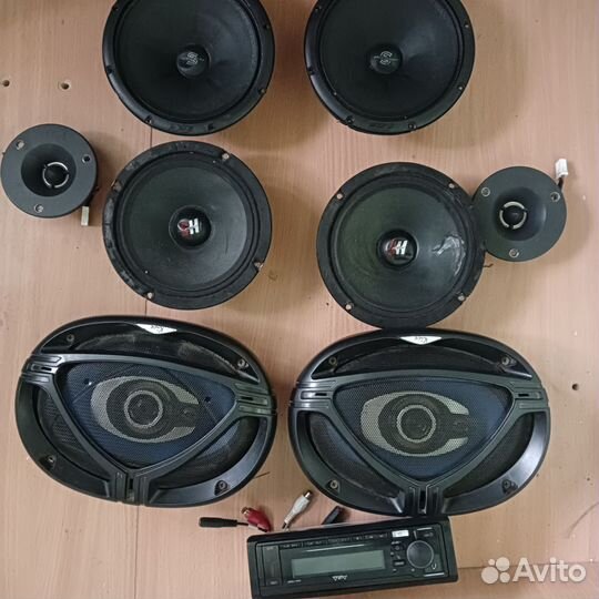 Комплект музыки в машину