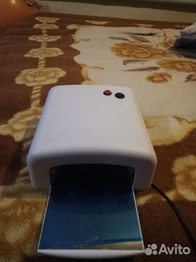 Лампа для ногтей