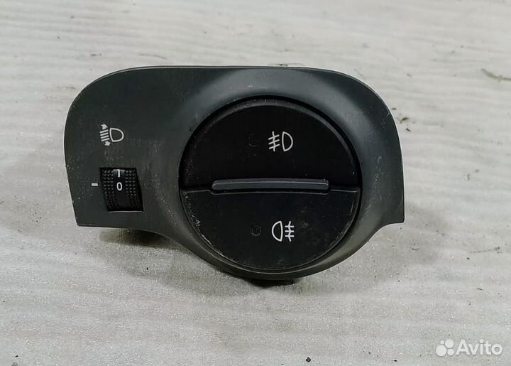 Кнопка противотуманки Kia Rio