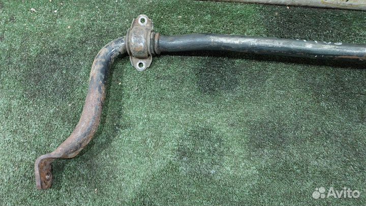 Стабилизатор передний Audi A4 B5 седан