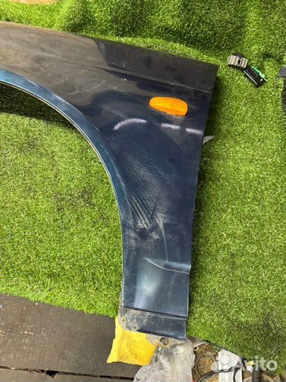 Крыло переднее левое Лада Приора 21126