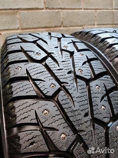 Yokohama Ice Guard IG65 215/65 R16 102T