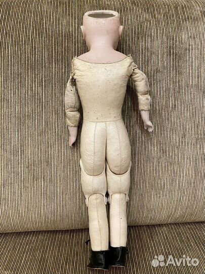 Антикварная кукла