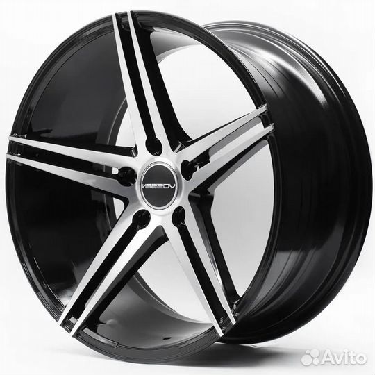 Литой диск в стиле vossen R16 5x114.3