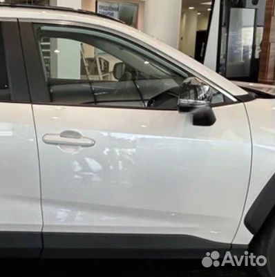 Передняя правая дверь -V Toyota RAV4