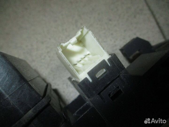 Блок управления стеклоп. Chevrolet Captiva (C100)