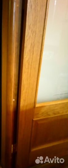 Дверь из массива дерева межкомнатная