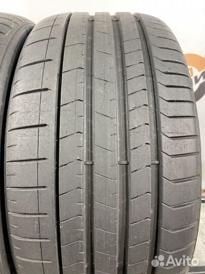 Pirelli P Zero PZ4 275/35 R21