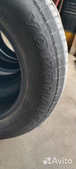 Yokohama Geolandar G033 215/70 R16