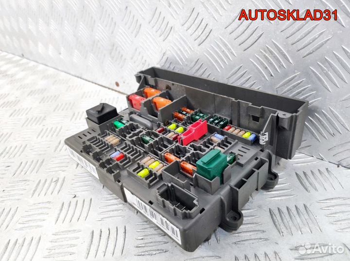 Блок предохранителей салона BMW E90 61149119446