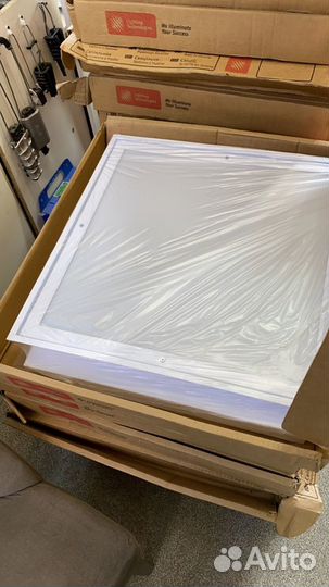 Светильник потолочный встраиваемый