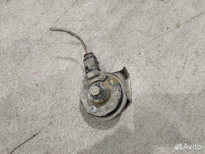 Звуковой сигнал + фишка для Volkswagen Jetta 6