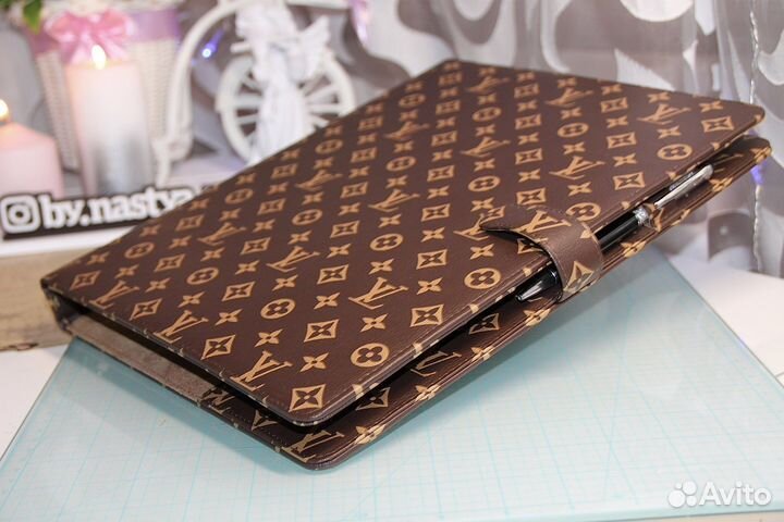 Папка для документов Louis Vuitton (ручнаяработа)