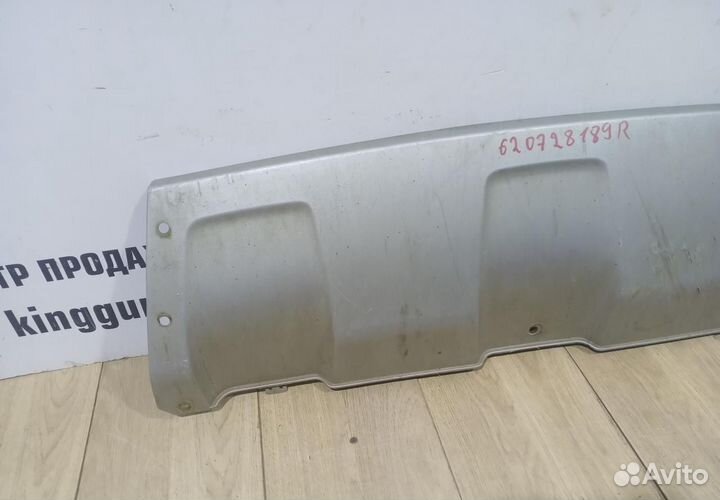 Накладка переднего бампера бу Renault Duster OEM 620728189R